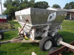 Fertilizer Spreader