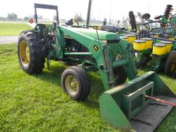 1990 JD 2355 W/146 Loader