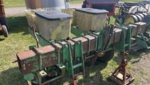 JD 7000 2 Row Planter