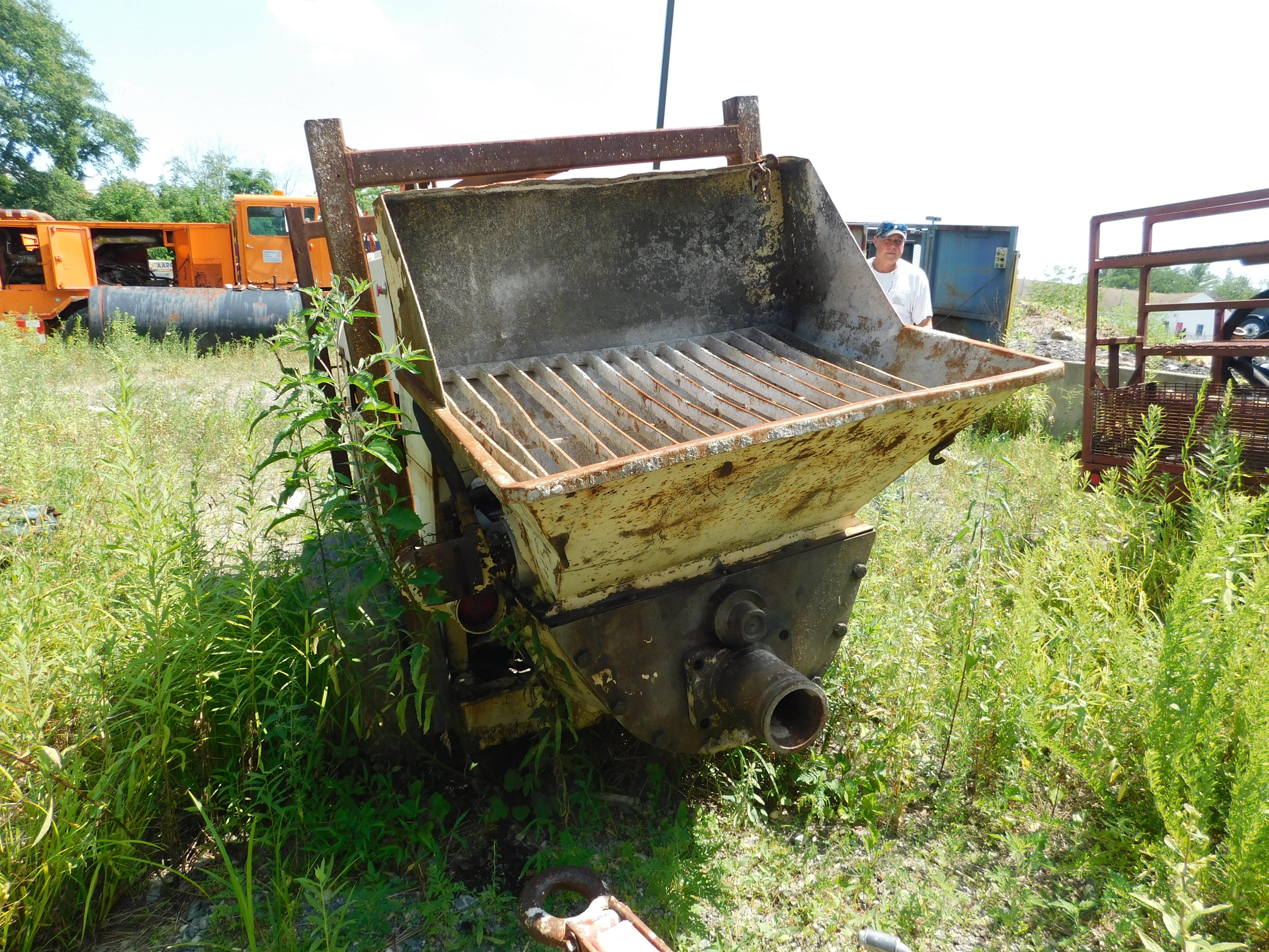 Schwing BPA500 Trailer Line pump with Deutz motor