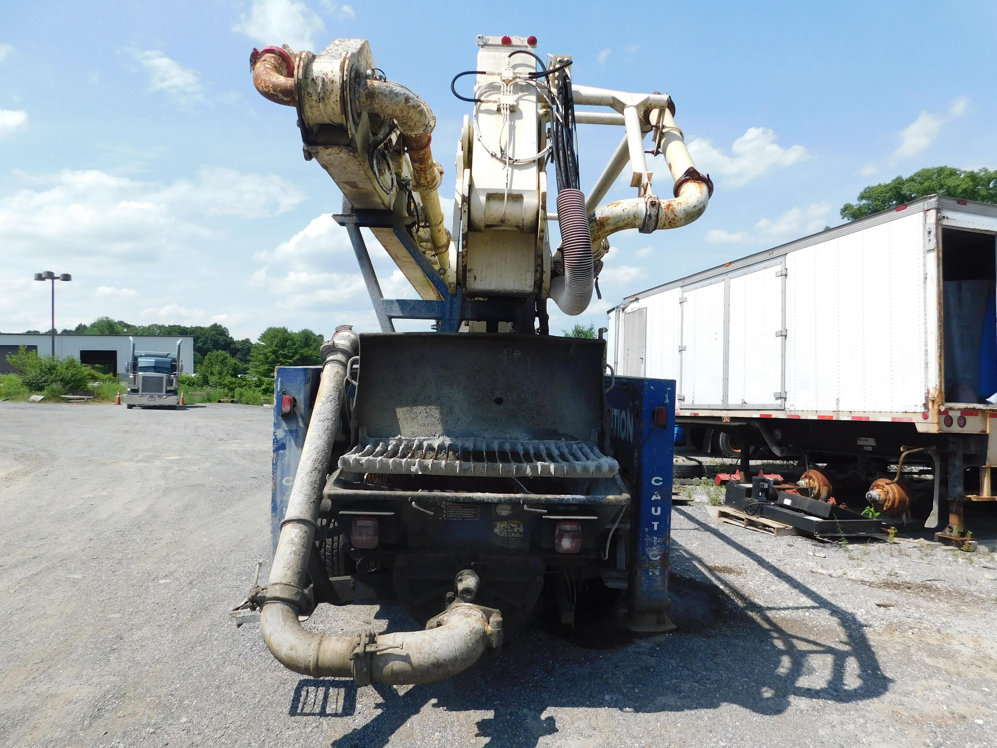 2006 Mack MR688S w. Schwing 2525 H-5/S47sx Concrete Pump Truck