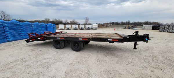 1997 Dynaweld 16' Equipment Trailer