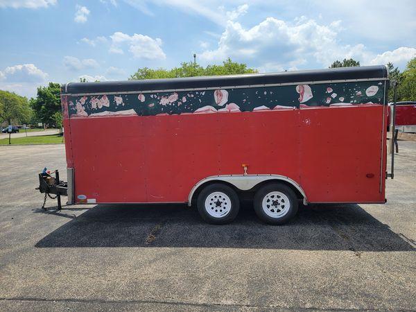 2000 United Express 7' x 16'  Enclosed Trailer