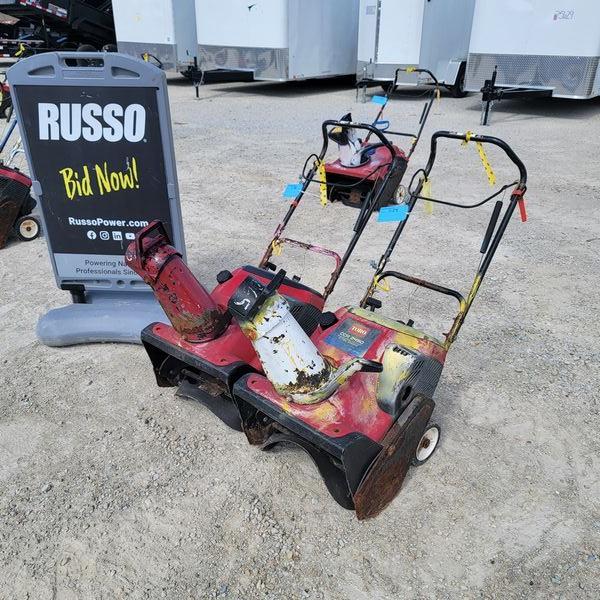 Lot Toro 21" Single Stage Snow Blower