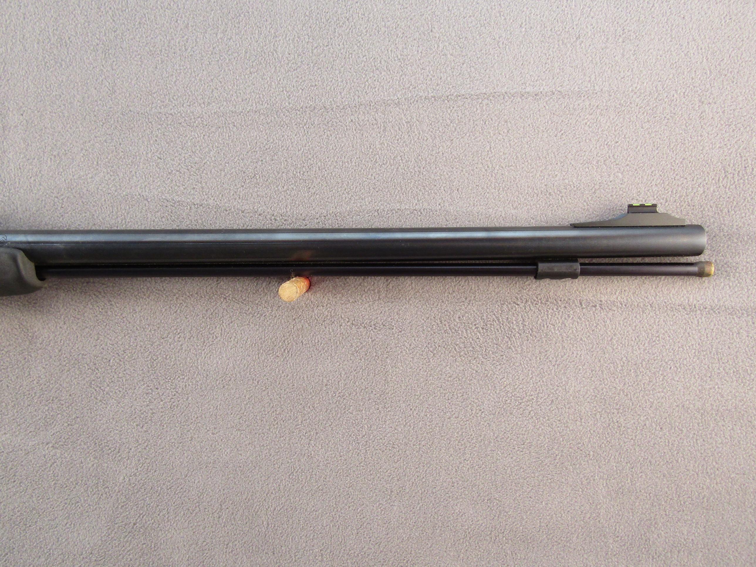 black powder: KNIGHT BIG HORN, 50CAL SEMI AUTO RIFLE, S#012951