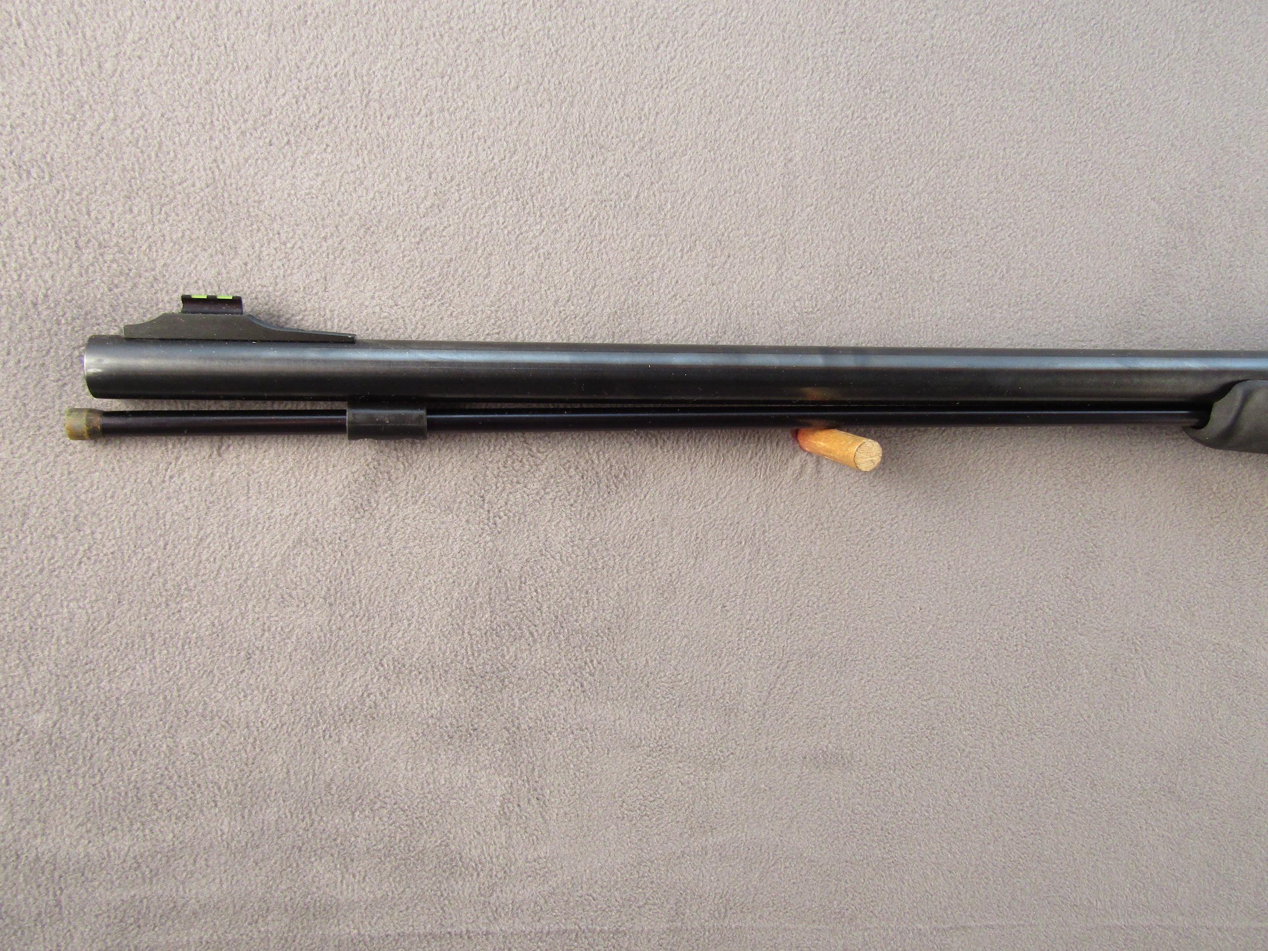 black powder: KNIGHT BIG HORN, 50CAL SEMI AUTO RIFLE, S#012951