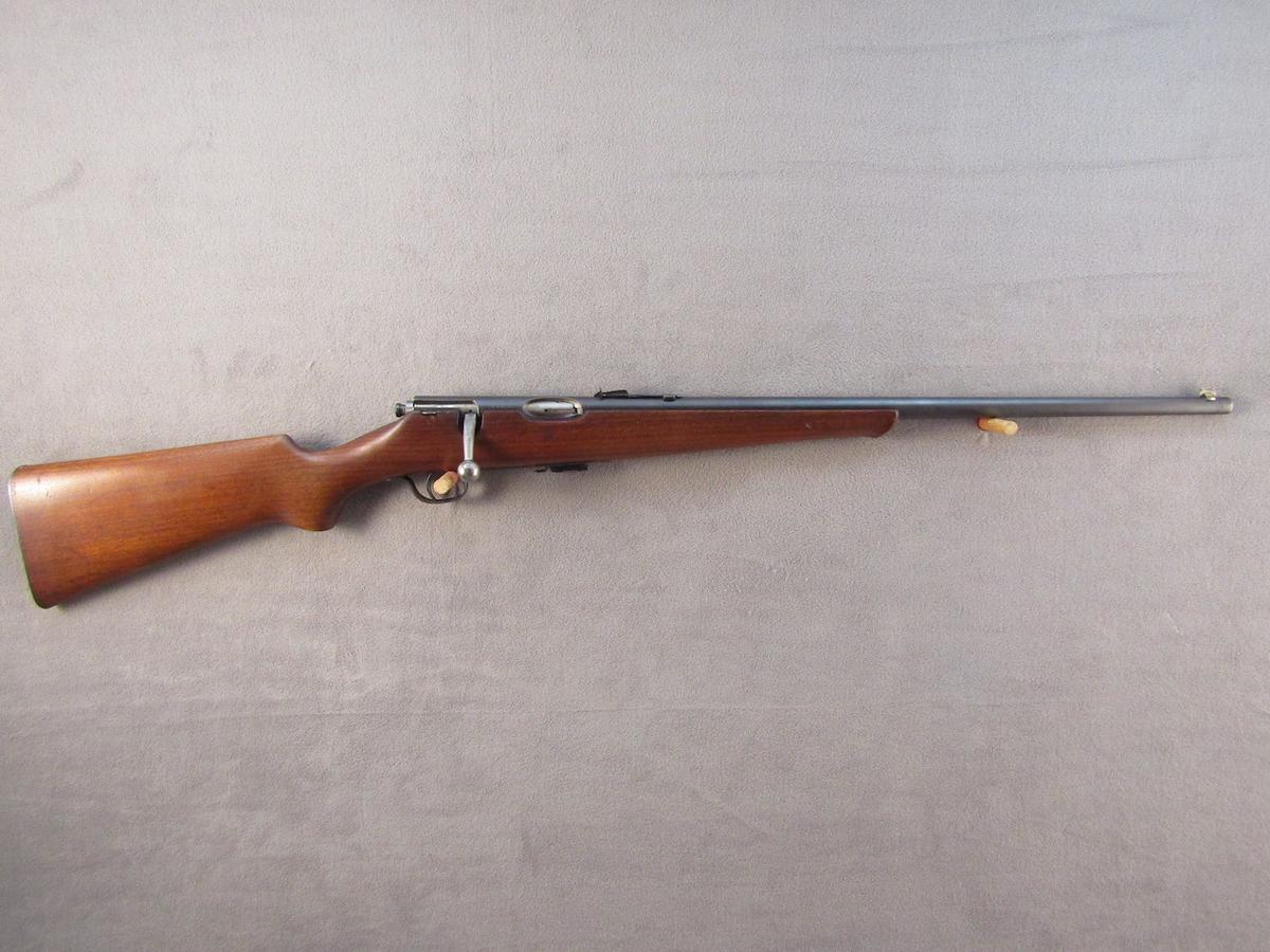 SAVAGE SPORTER MODEL 23AA, 22CAL BOLT ACTION RIFLE, S#138735