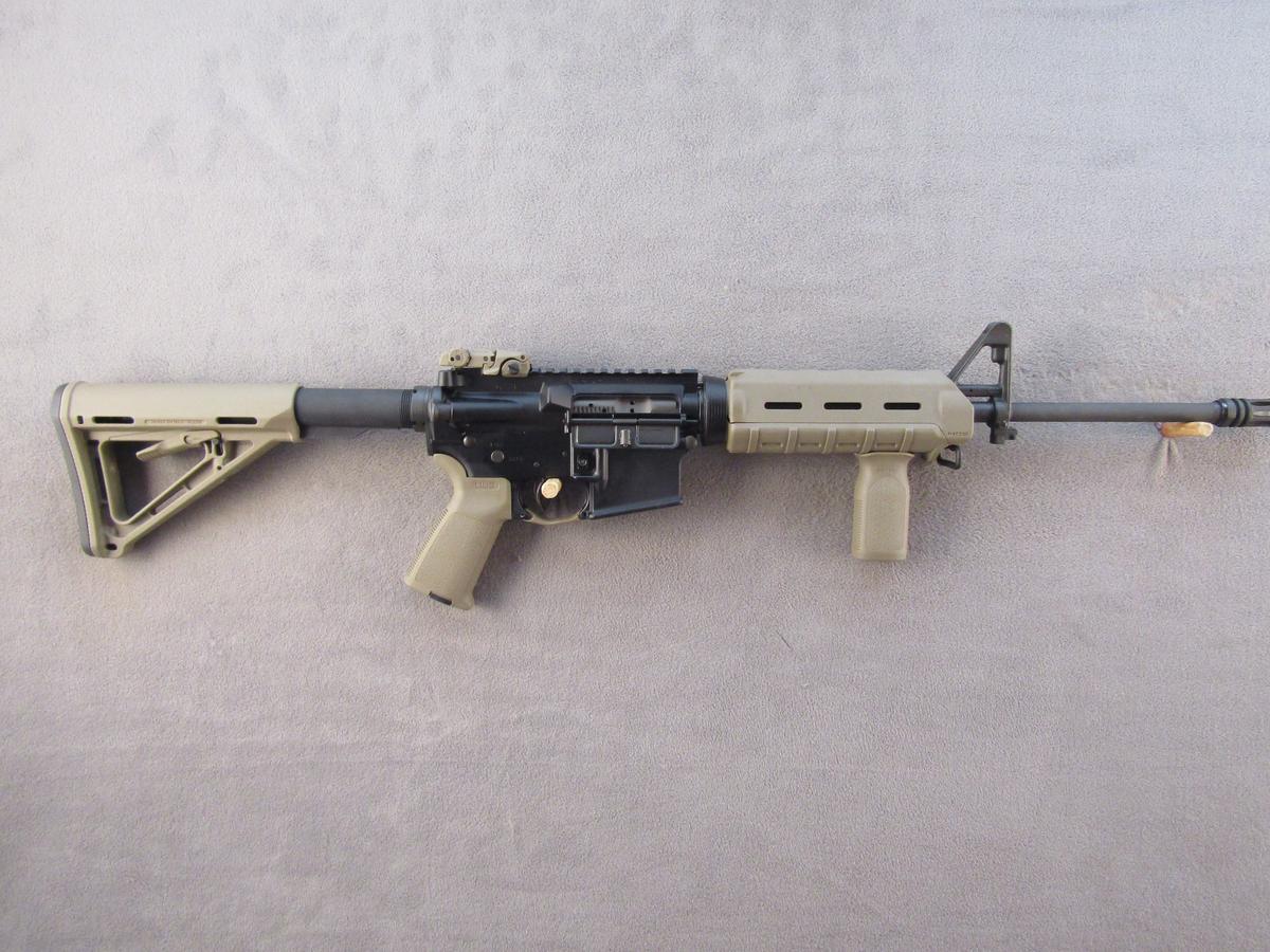 COLT Model M4 Carbine, Semi-Auto Rifle, 5.56, S#LE144910