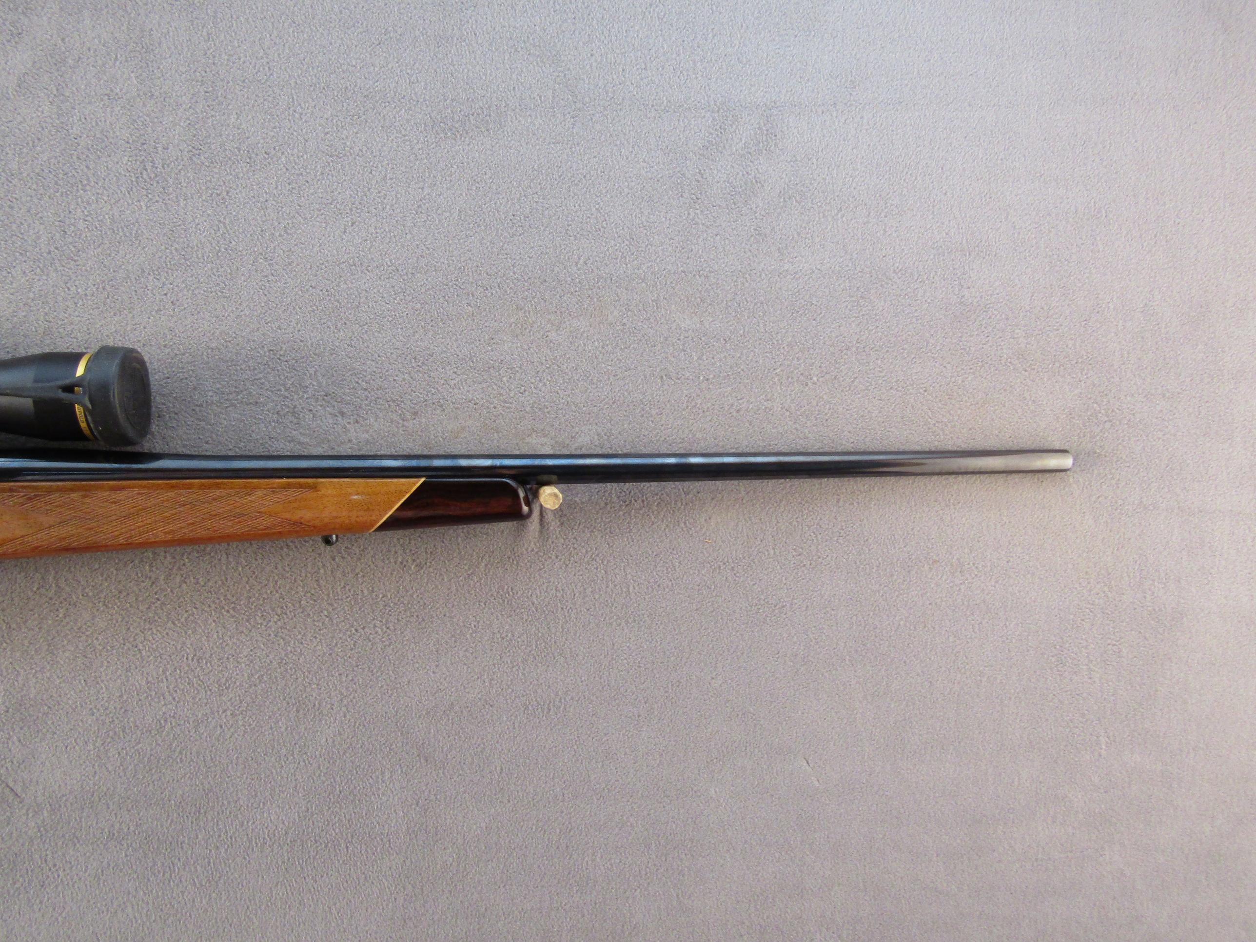 WEATHERBY Model Mark V Deluxe, Bolt-Action Rifle, .257WBY, S#H149616