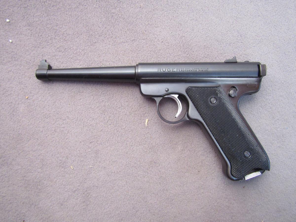 handgun: RUGER Model Mark I, Semi-Auto Pistol, .22LR, 10 shot, 6" barrel, S#11-64580