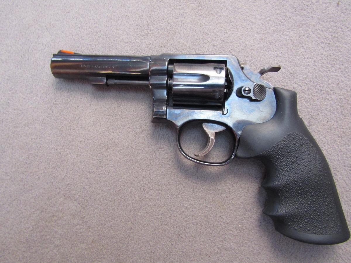 handgun: S&W Model 10-8, Revolver, .38, 6 shot, 4" barrel, S#4D56336