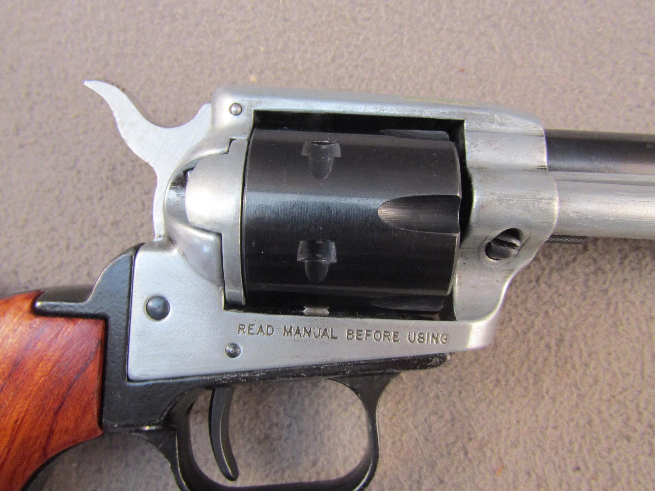 handgun: HERITAGE Model Rough Rider, Revolver, .22, 6 shot, 5.5" barrel, S#G03114
