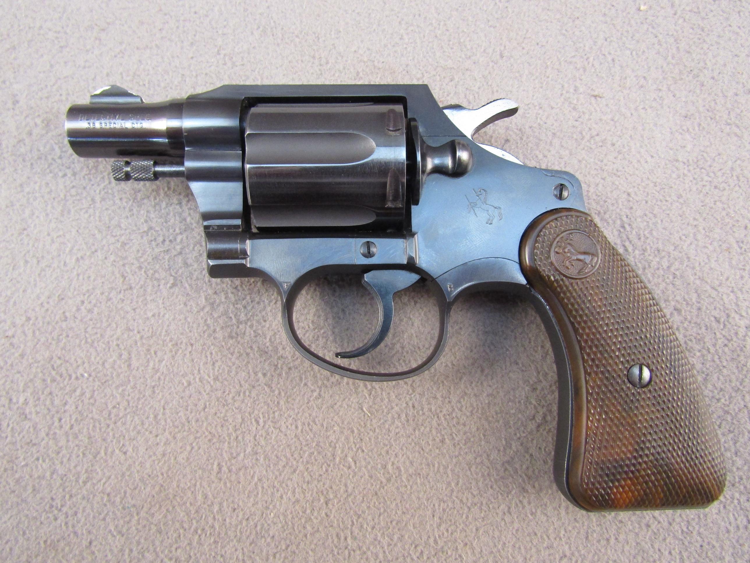 handgun: COLT Model Detective Special, Revolver, .38spl, 6 shot, 2" barrel, S#616810