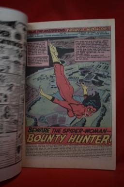 SPIDER-WOMAN #21 | BEWARE THE BOUNTY HUNTER! | MARIE SEVERIN - 1979