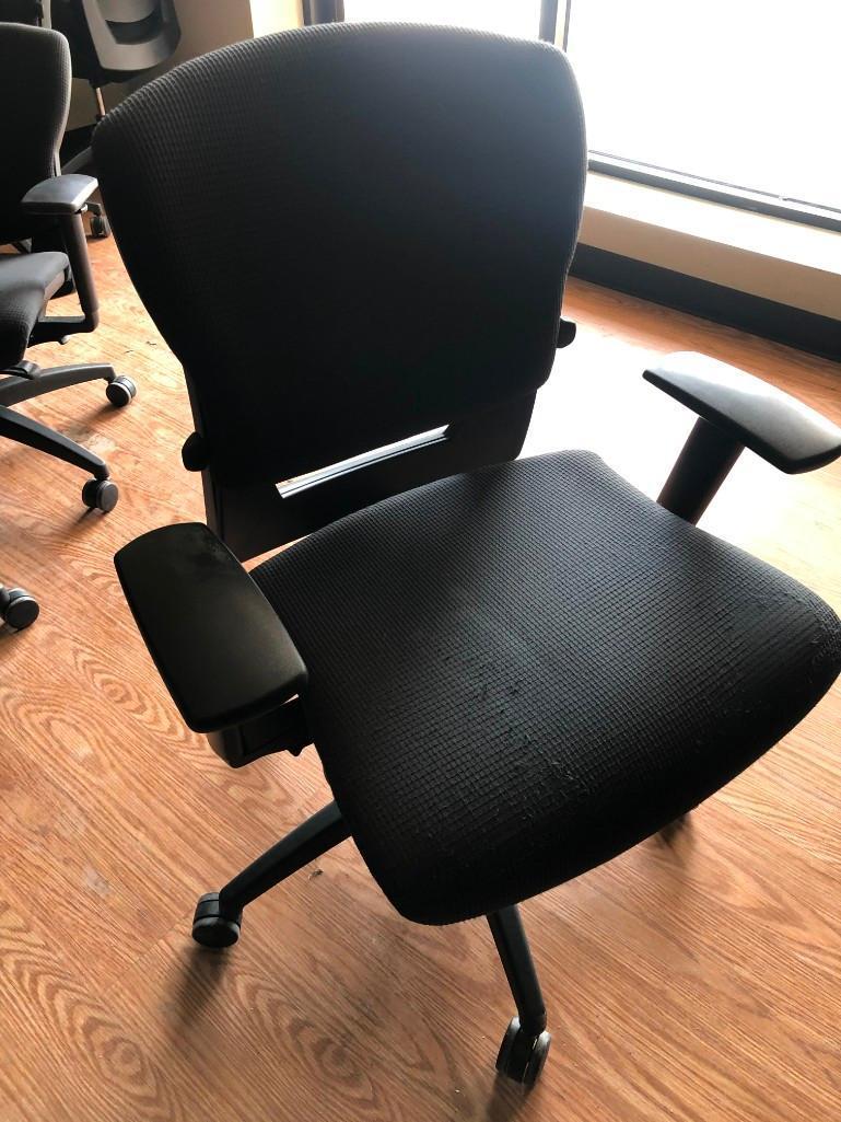 1 Office Chair