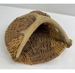 Large Indian Whitetail Deer Antler Basket