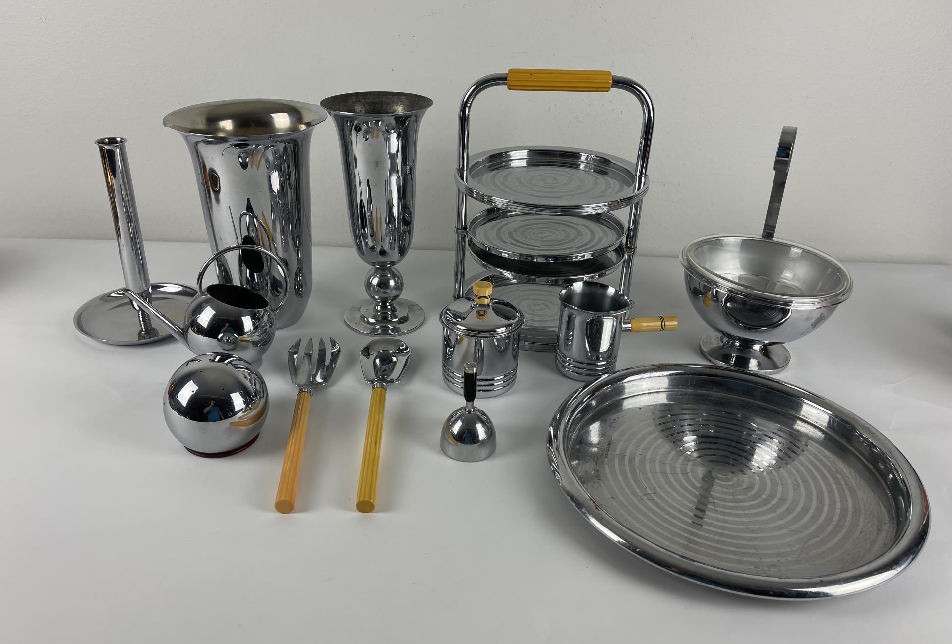 Chase Chrome And Bakelite Serving Set