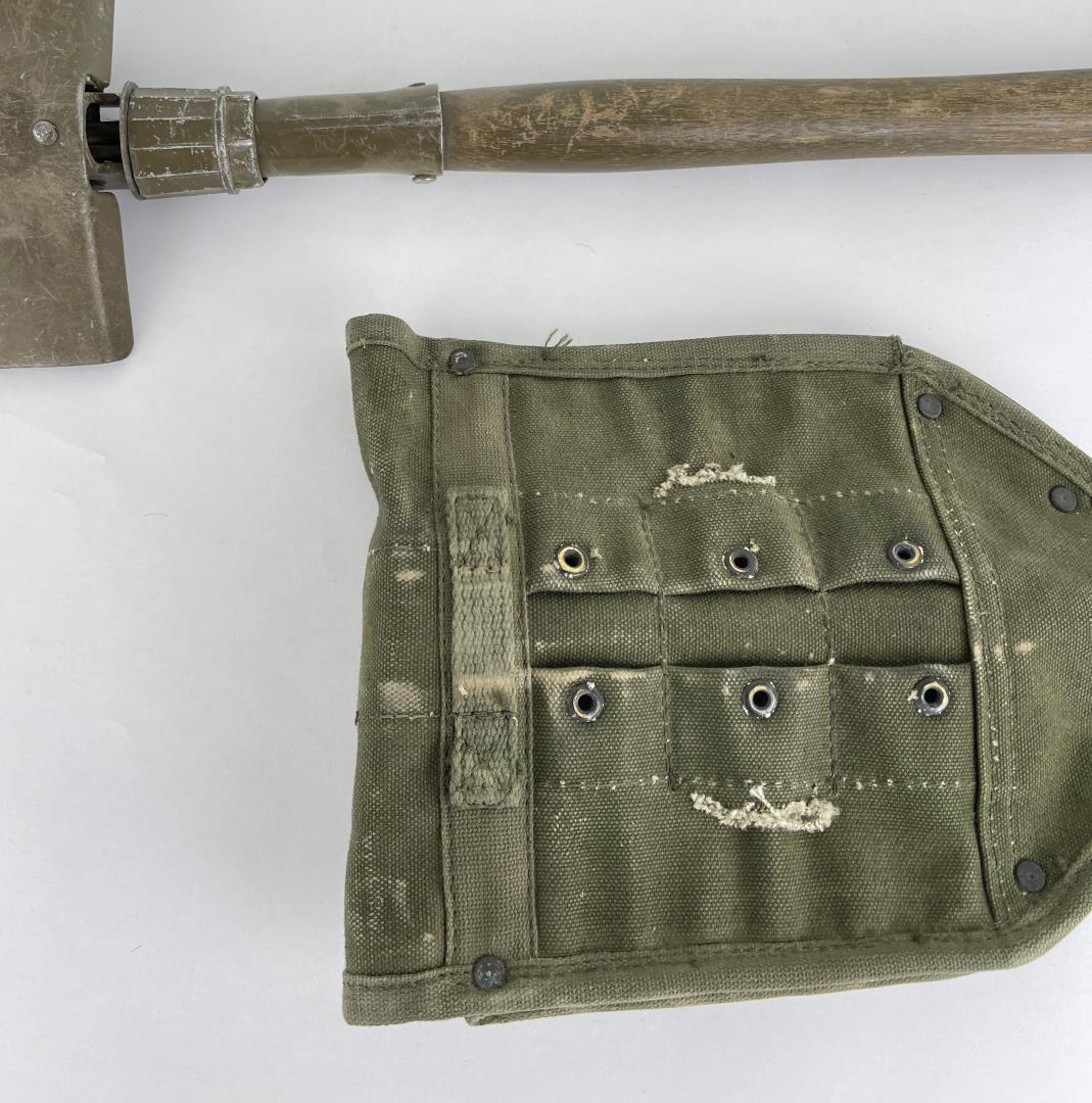 Vietnam War Entrenching Shovel