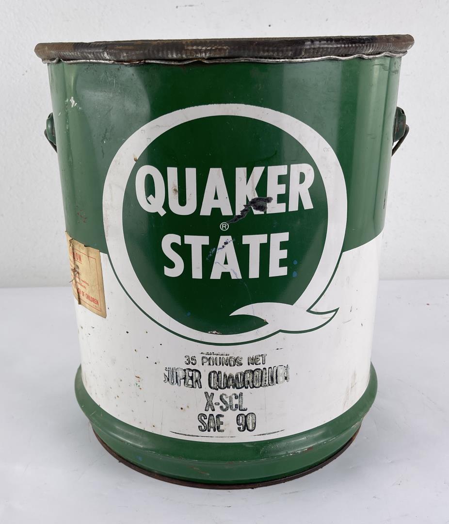 Quaker State Super Quadrolube Oil Can