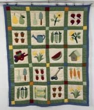 Vintage Applique Garden Harvest Pattern Quilt