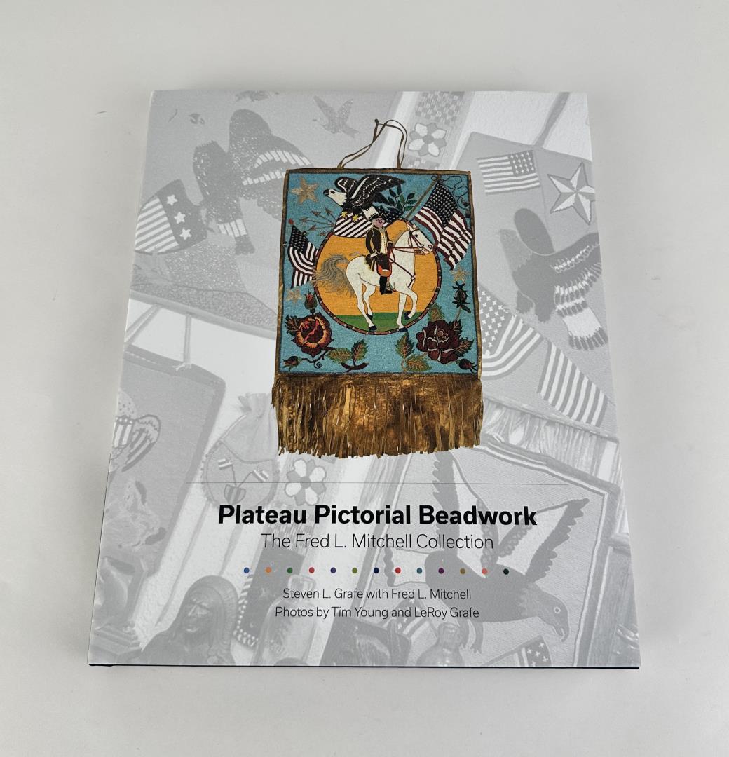 Plateau Pictorial Beadwork