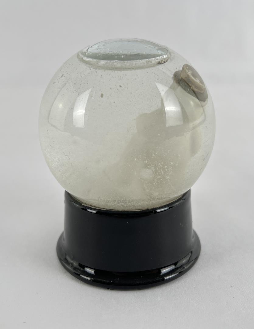 Atlas Crystal Works Snowman Snow Globe