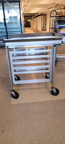 TABLE BREADING STAINLESS HOLDS 6 TRAYS REMOVABLE TOP