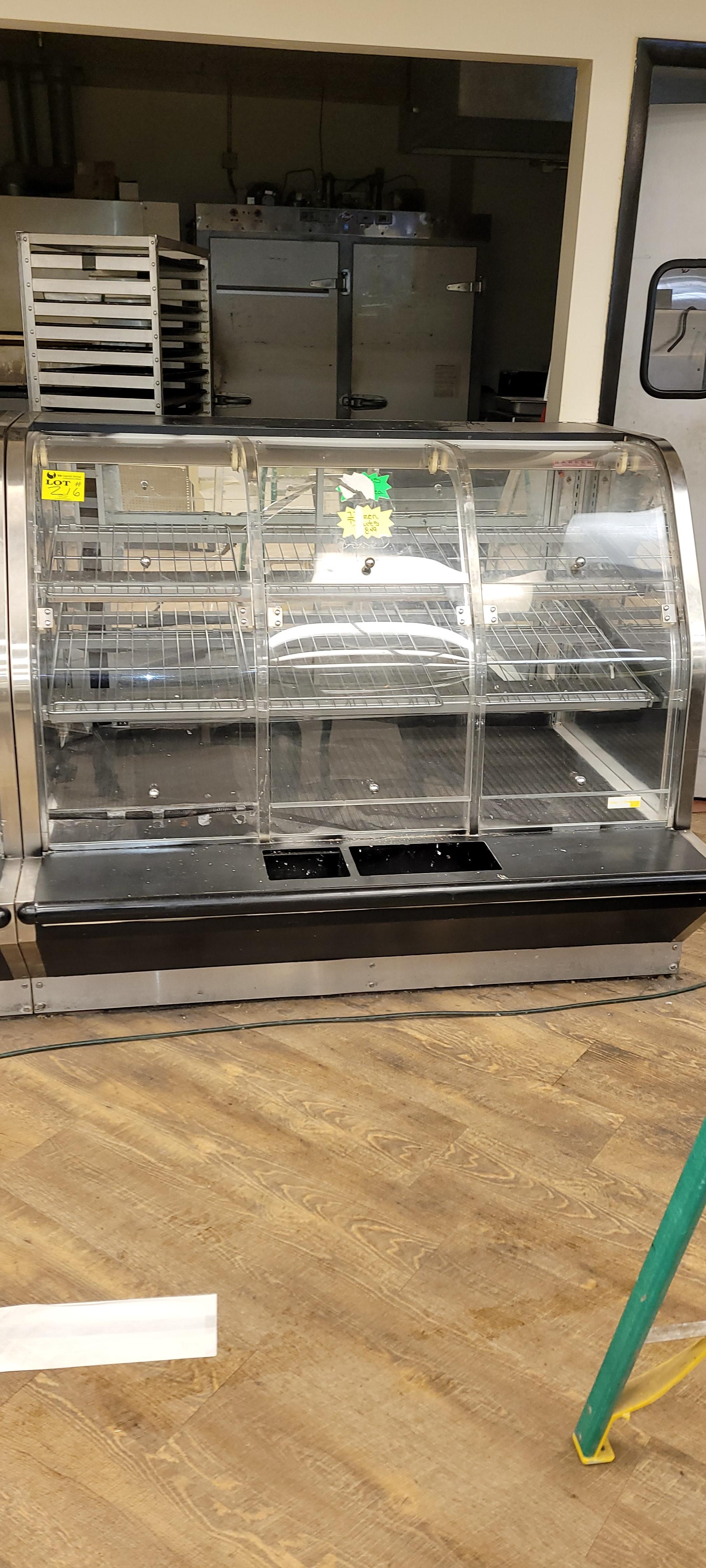 DONUT/BAGEL LIGHTED CASE 82 X 45 X 50 WITH SERVICE FROM REAR 6 PLASTIC DOOR