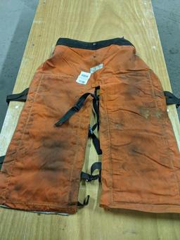 Chainsaw Safety Pants