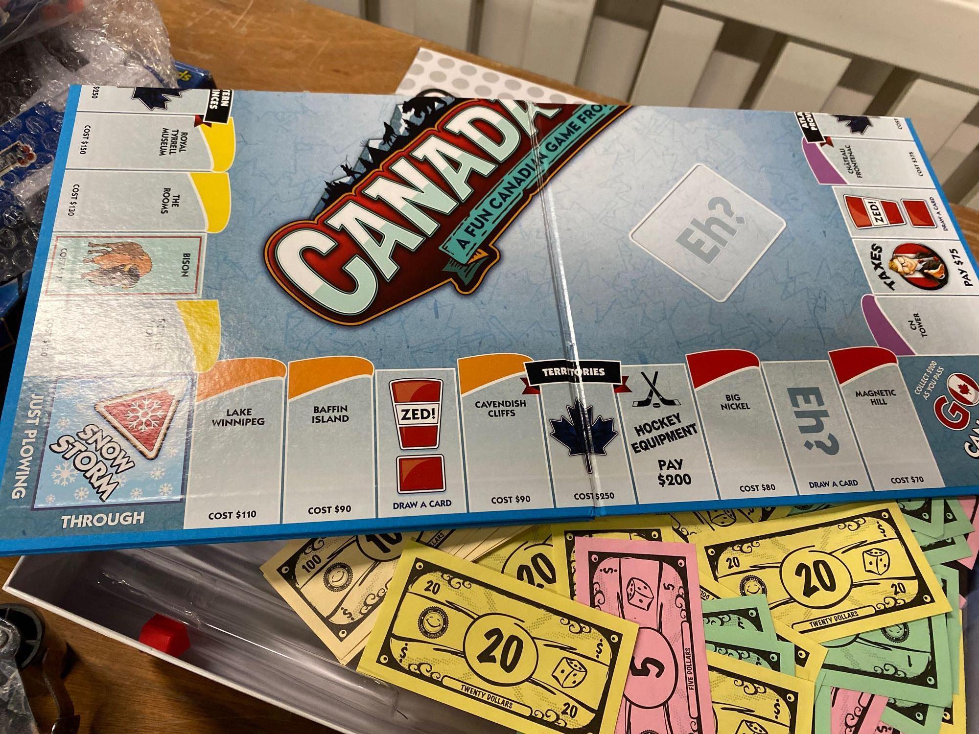 Boxing set/ canadaopoly/calendar board/ magnetic board/puzzle