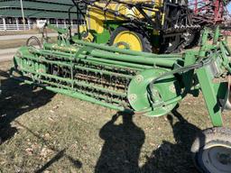 John Deere 700 Rake