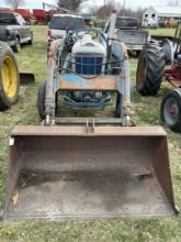 Ford 600 Tractor