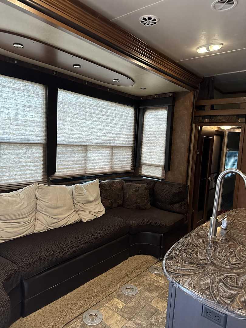 2013 Forest River XLR Thunderbolt 5th wheel