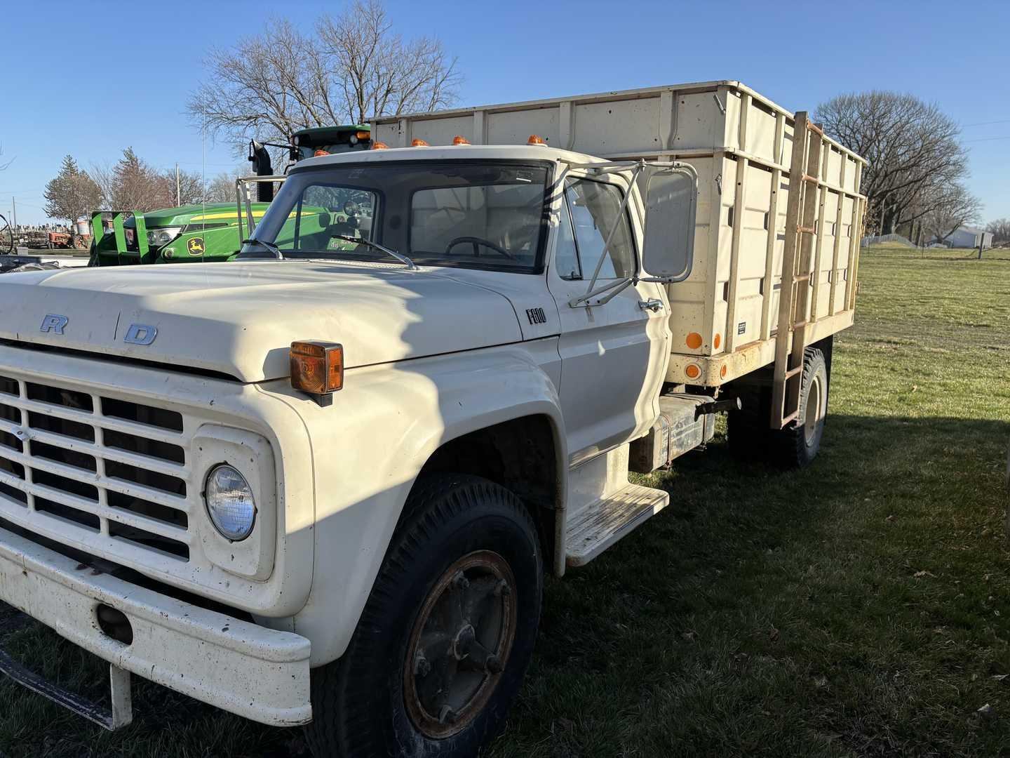 1975 Ford F600