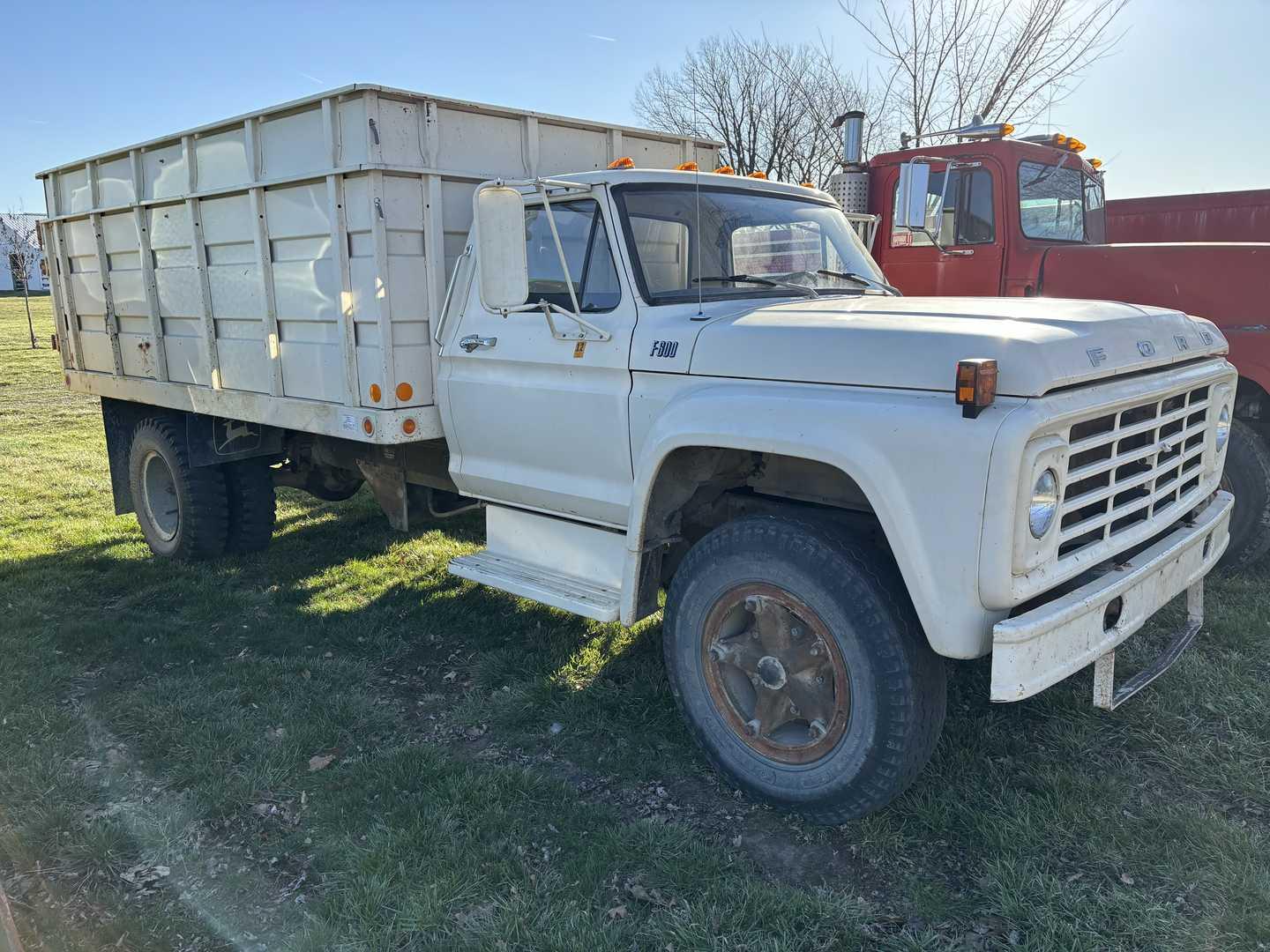 1975 Ford F600