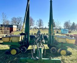 John Deere 7000 12R planter