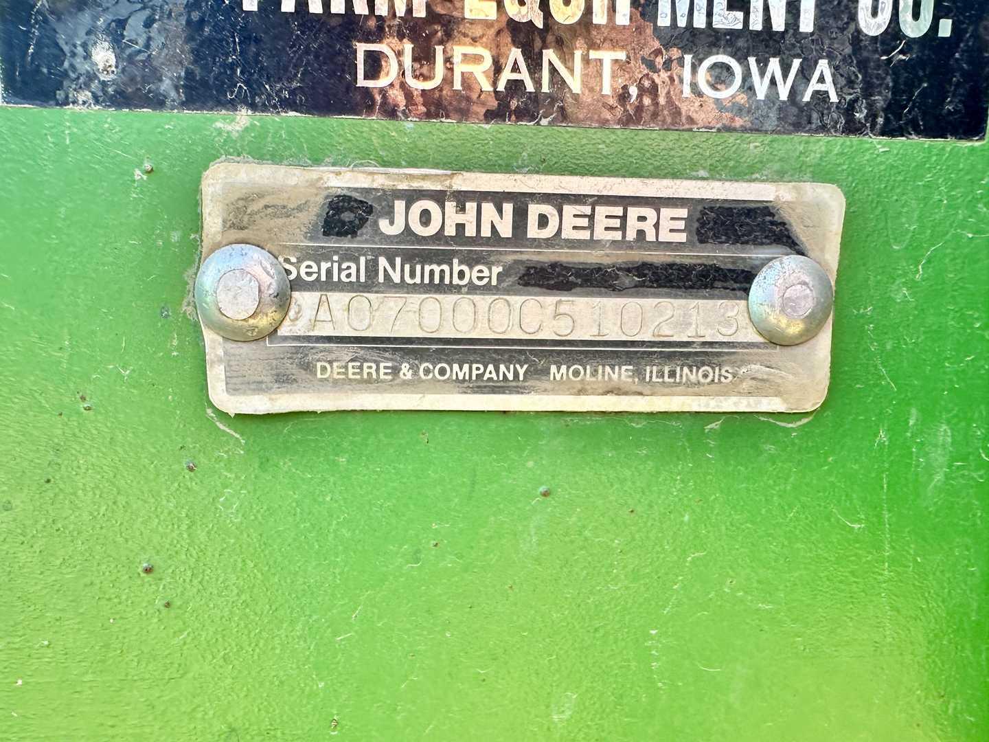 John Deere 7000 12R planter