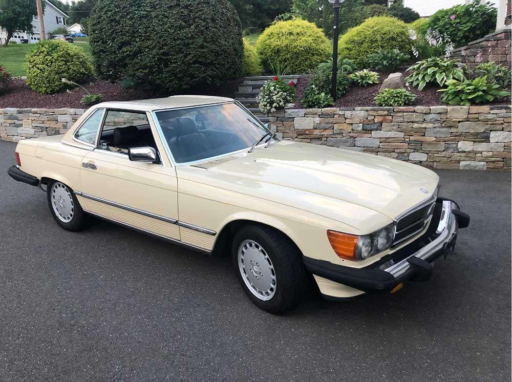 1988 Mercedes Benz 560 SL Roadster