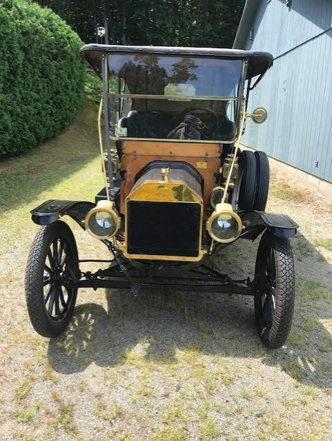 1911 Ford Model T Touring