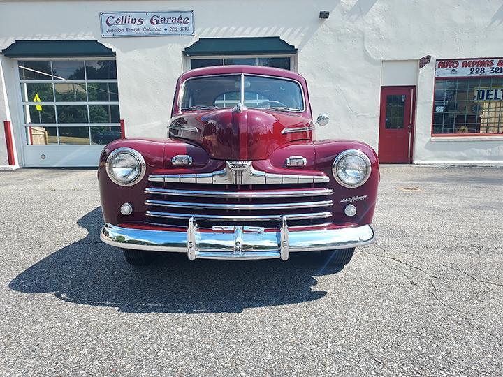 1946 Ford Super Deluxe