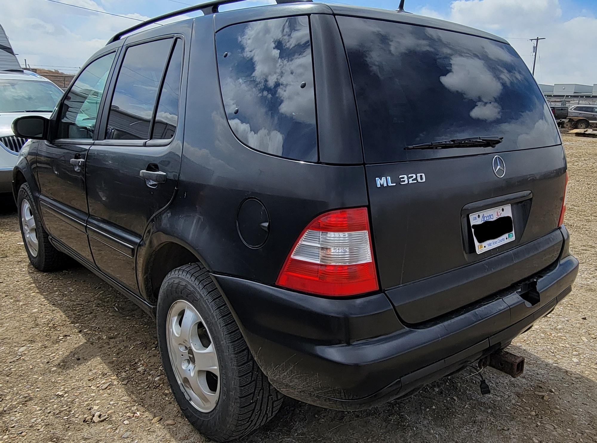 2002 Mercedes Benz ML-320