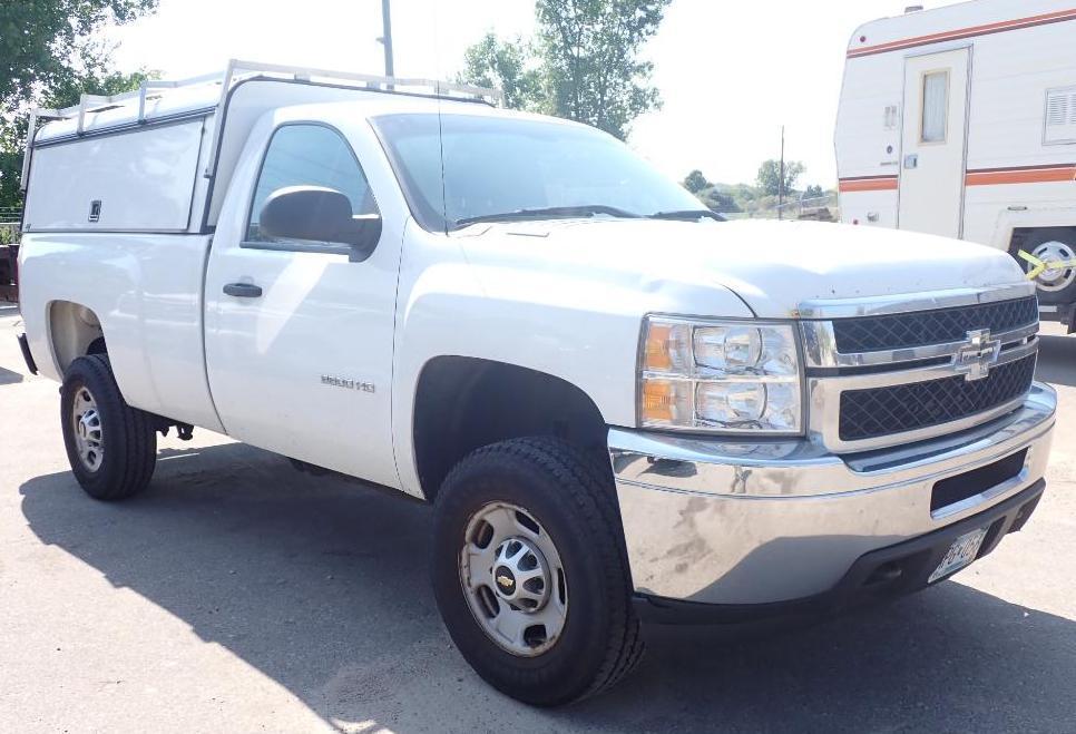 2013 Chevrolet Silverado 2500 HD Pickup Truck With ARE Topper