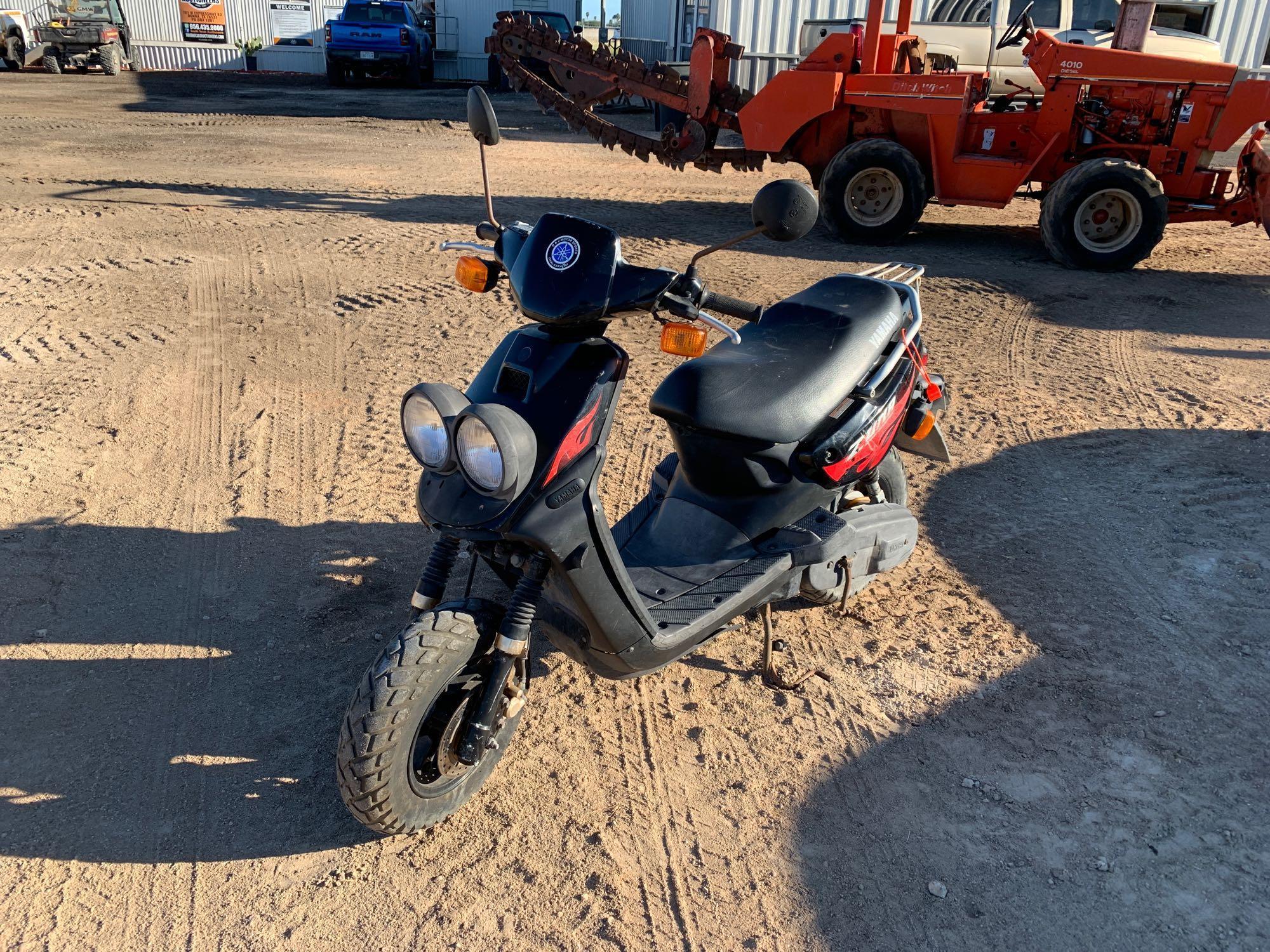 2005 Yamaha Moped