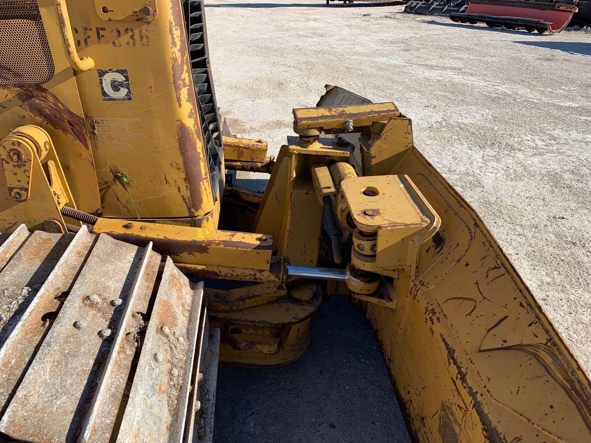 2002 Caterpillar D3G LGP Crawler Dozer