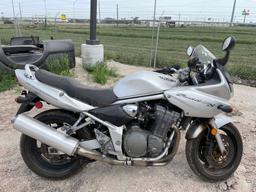 2001 Suzuki Bandit 1200S Motorcycle.