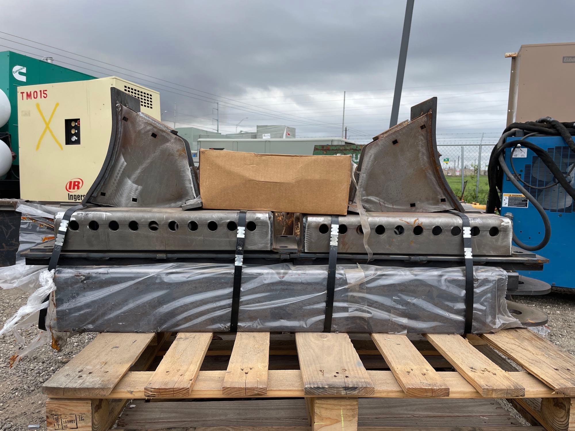 NEW/UNUSED Piggyback Forklift Mounting Kit