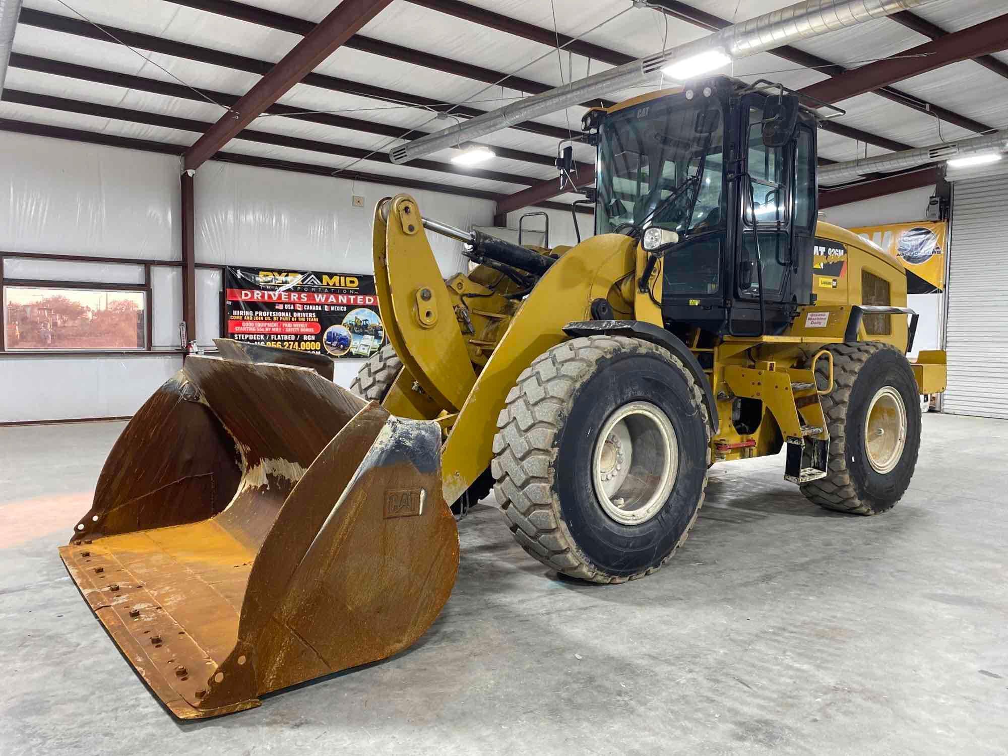 2018 Caterpillar 926M Wheel Loader