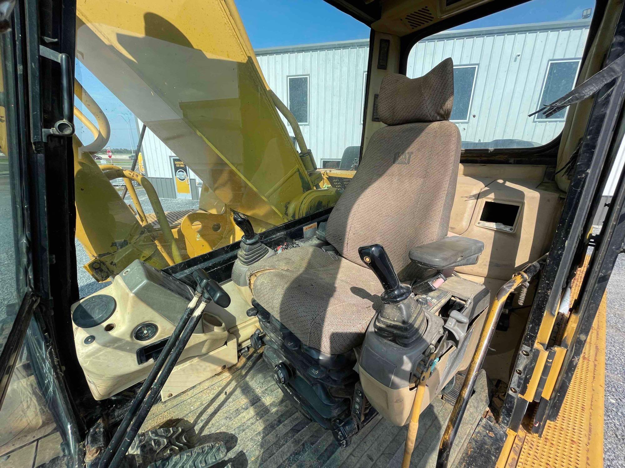 1999 Caterpillar 330BL Hydraulic Excavator