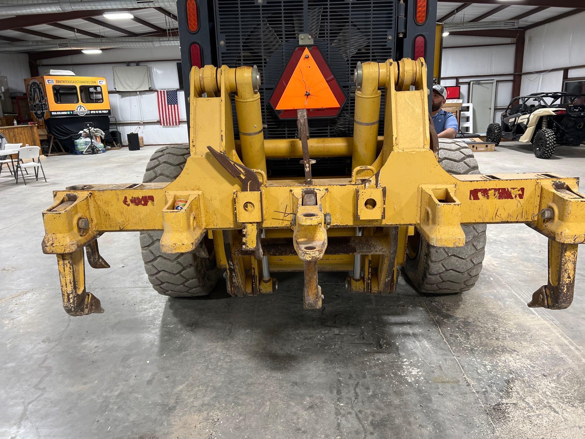 2015 John Deere 772GP Motor Grader