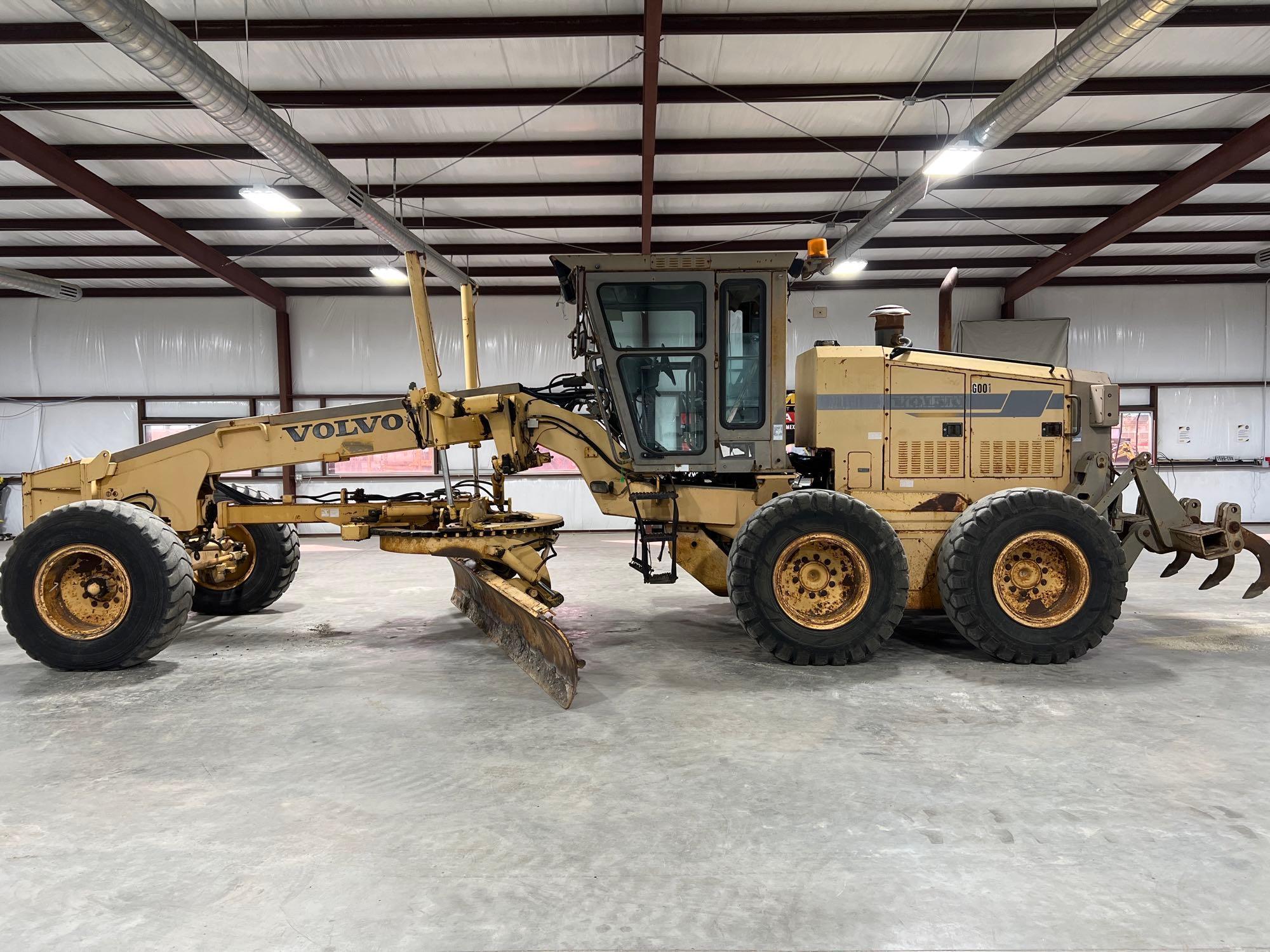 2001 Champion 720A VHP Motor Grader